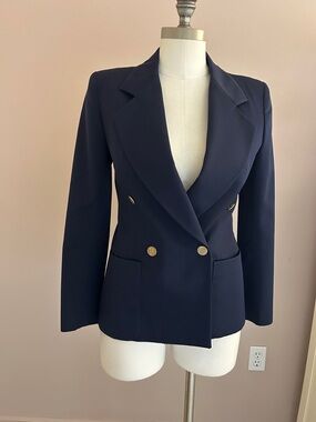 Vintage French 100% wool well fitting Women's Double-Breasted Navy Blazer size S